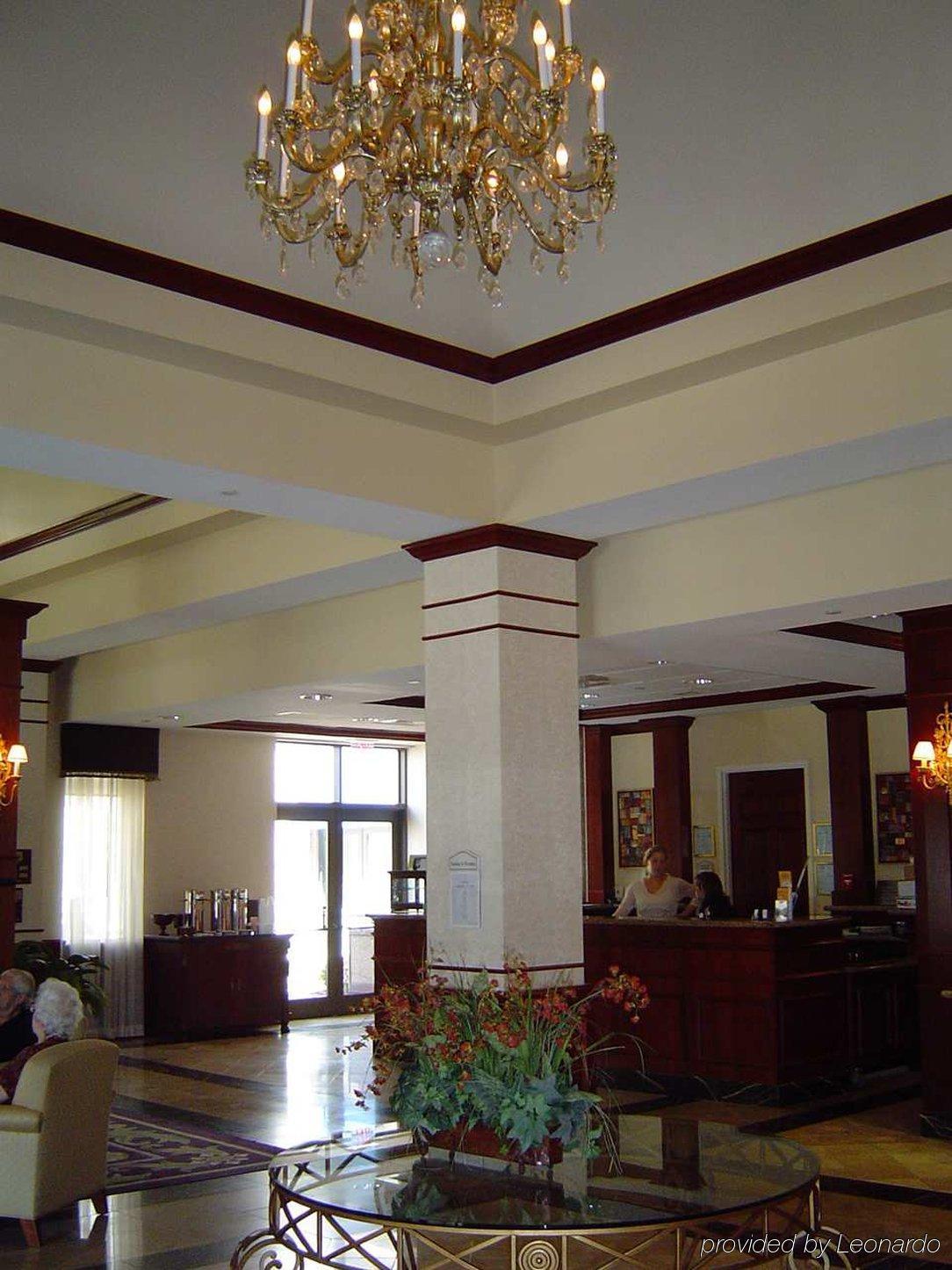 Hilton Garden Inn Virginia Beach Town Center Интериор снимка