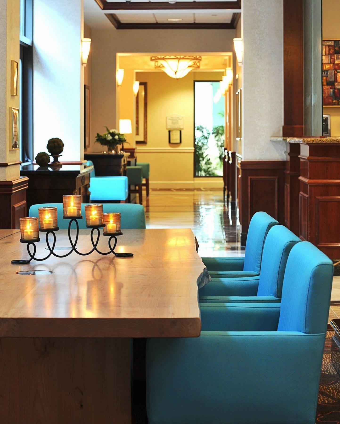 Hilton Garden Inn Virginia Beach Town Center Интериор снимка